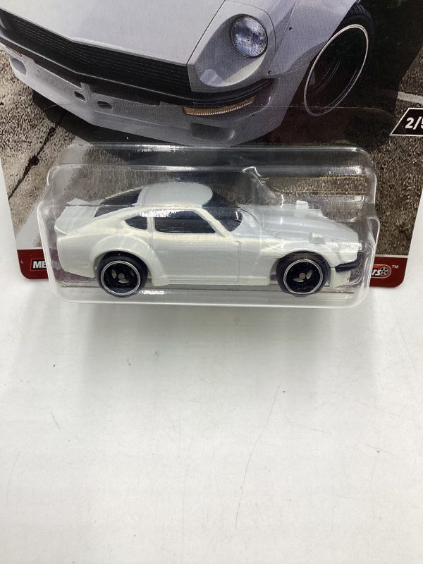 Hot wheels 2017 Cars & Donuts 2 5 Custom Datsun 240Z 245M For Cheap