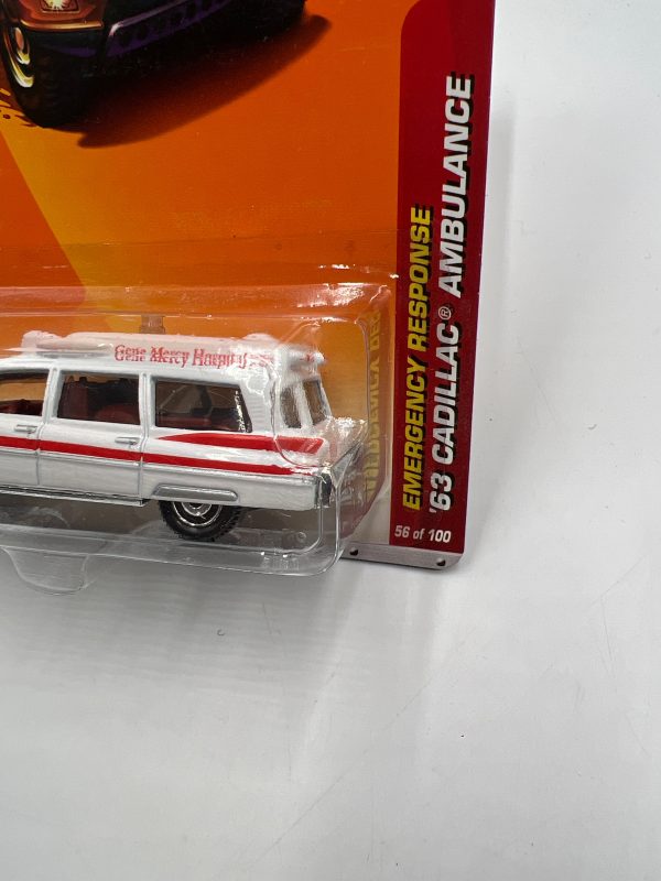 Matchbox 2009 Emergency Response 63 Cadillac Ambulance #56 Fashion