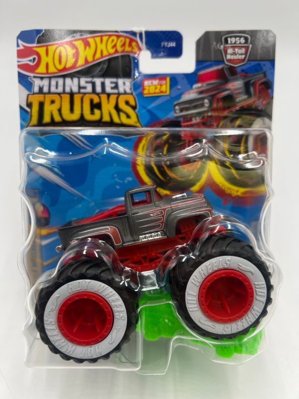 2024 Hot Wheels Monster Trucks Freestyle Wreckers 7 12 1956 Hi Tail Hauler 133i *Vein on Back Right* Supply