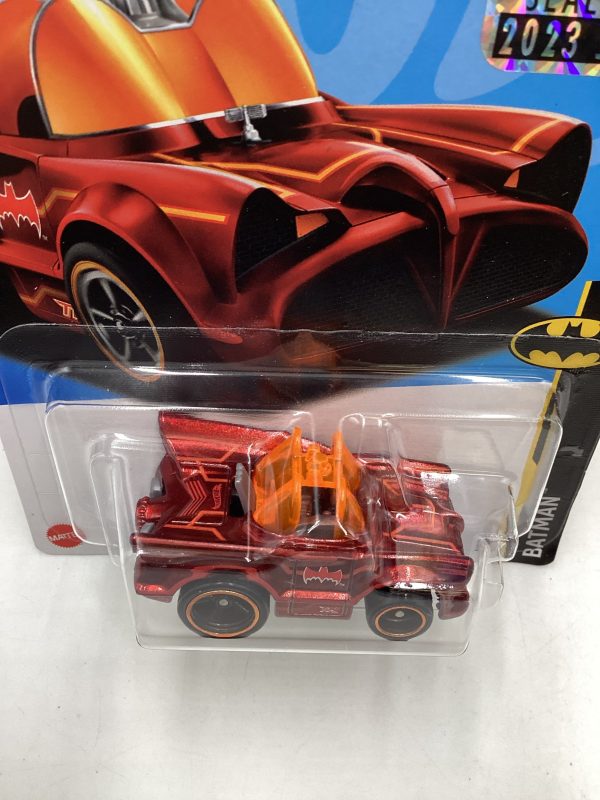 2023 Hot Wheels Super Treasure hunt 1 1250 Classic TV Series Batmobile Factory Sealed with Protector Online