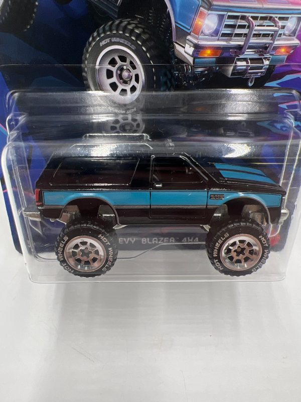 2024 Hot Wheels Tubular Trucks 2 5 Chevy Blazer 4x4 160H Online