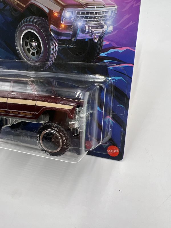 2024 Hot Wheels Tubular Trucks 5 5 1988 Jeep Wagoneer 160H on Sale